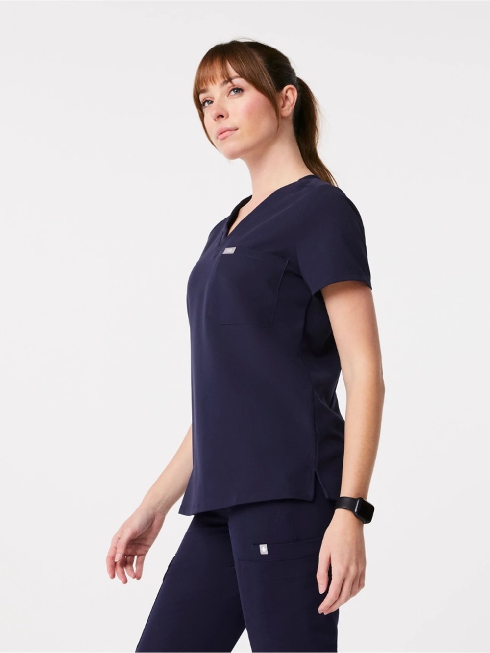 Figs Catarina One-Pocket Scrub Top in Navy